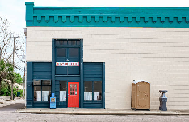 Best Affordable portable toilet rental  in Deland Southwest, FL